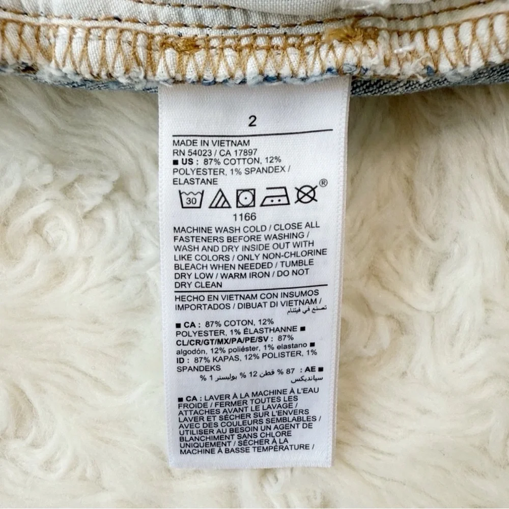 NWT Old Navy Women Blue Hight Waist OG Straight Denim Shorts US2 Preppy Classic - Picture 9 of 9